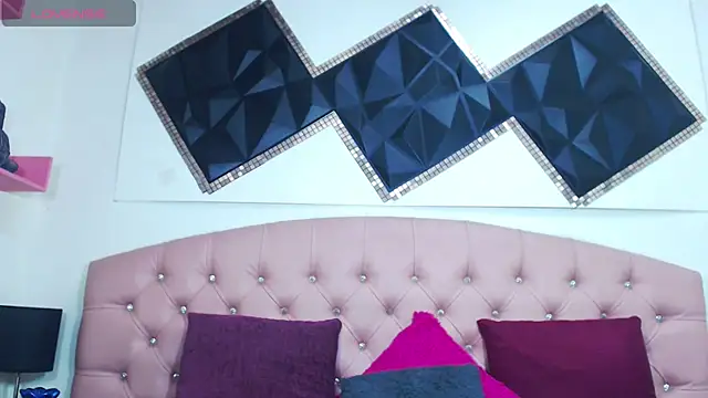 andrea safeira doll online show from 21, 2, 2025