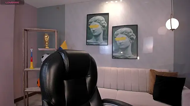 Snapshot of PaulinaSantos_ chatting on 18, 6, 2026 PaulinaSantos online show from 18, 6, 2026