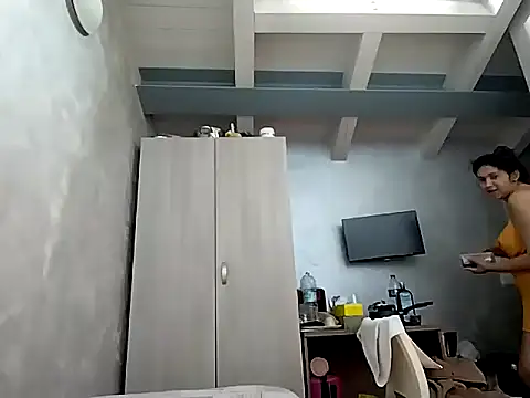 kamillytransex online show from 10, 2, 2026