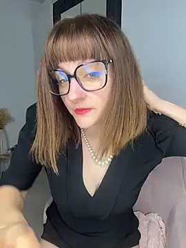 victoirenextdoor online show from 16, 11, 2025