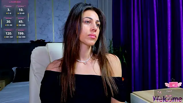 Snapshot of -KASANDRA- chatting on 12, 11, 2025 -KASANDRA- online show from 12, 11, 2025