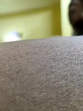 Snapshot of Brown_Munda047 chatting on 4, 10, 2025 Brown Munda047 online show from 4, 10, 2025