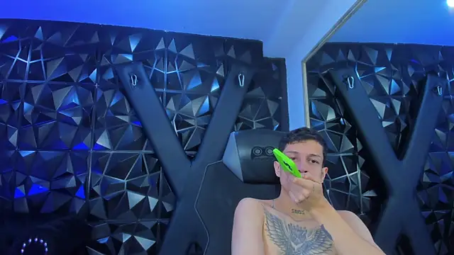 AgarEvans online show from 25, 3, 2026