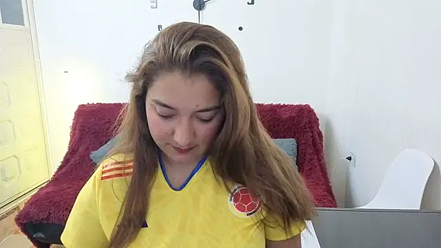  sweetcarla online show from 24, 6, 2026