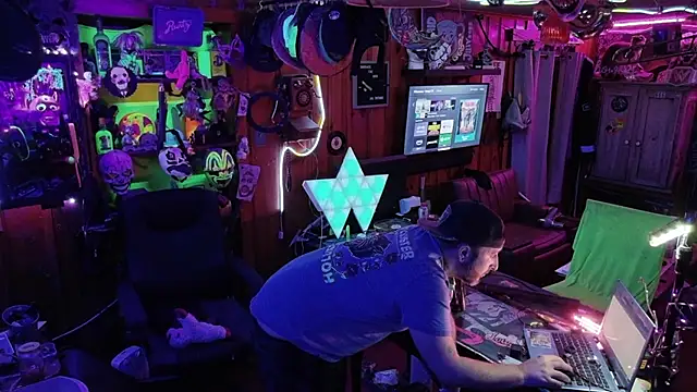 tayshie online show from 22, 11, 2025