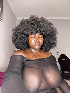 Honeycoco0211 online show from 5, 11, 2025