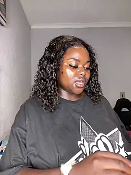 Honeycoco0211 online show from 27, 11, 2025