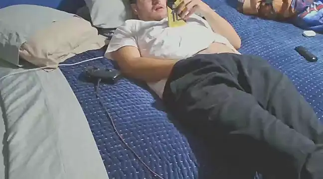 Snapshot of bwcalexander chatting on 1, 1, 2025 bwcalexander online show from 1, 1, 2025