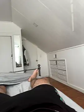 Snapshot of bwcalexander chatting on 15, 12, 2025 bwcalexander online show from 15, 12, 2025