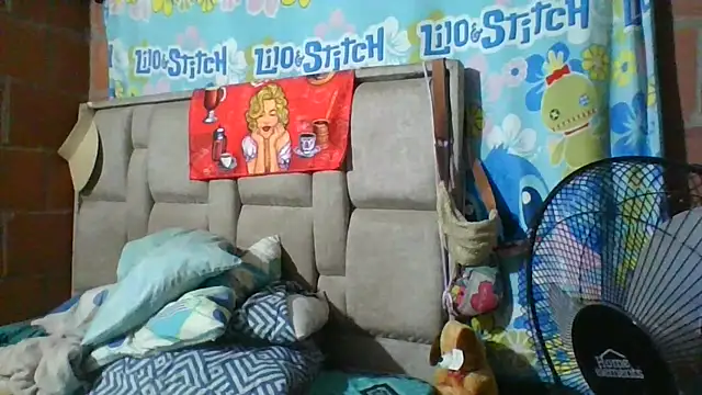 Snapshot of Nadia_Monroe chatting on 27, 5, 2026 Nadia Monroe online show from 27, 5, 2026