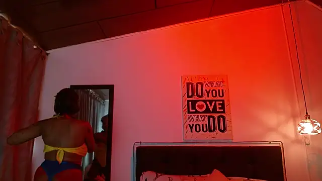 Snapshot of Dominik_girl chatting on 3, 7, 2026 Dominik girl online show from 3, 7, 2026