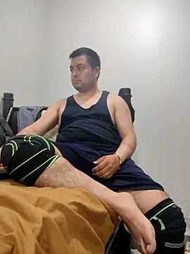 Potro23hotzen online show from 8, 9, 2025