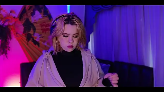 albaismynameX online show from 10, 11, 2025