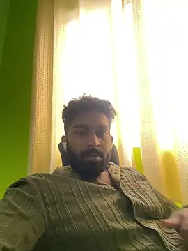 Handsomehunk 4U online show from 18, 12, 2024