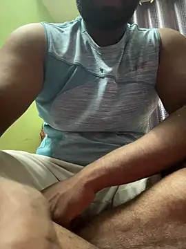 Handsomehunk 4U online show from 2, 2, 2025