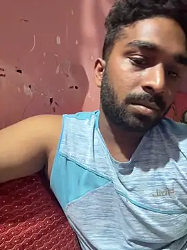 Handsomehunk 4U online show from 2, 2, 2025