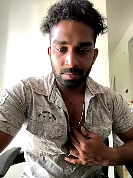 Handsomehunk 4U online show from 26, 9, 2025