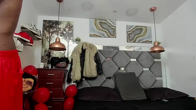 Snapshot of KING_FIT chatting on 13, 9, 2025 KING FIT online show from 13, 9, 2025