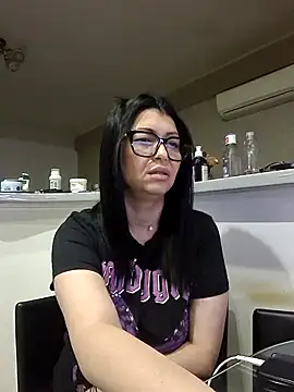 Milf Abigail online show from 9, 11, 2025