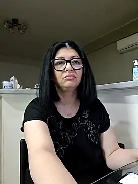 Snapshot of Milf_Abigail chatting on 20, 4, 2026 Milf Abigail online show from 20, 4, 2026