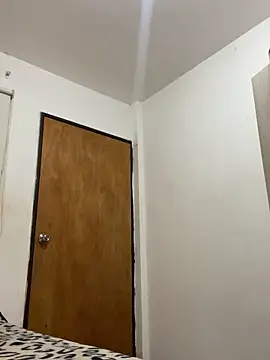 Snapshot of Alicia_ALICIA chatting on 6, 11, 2025 Alicia ALICIA online show from 6, 11, 2025