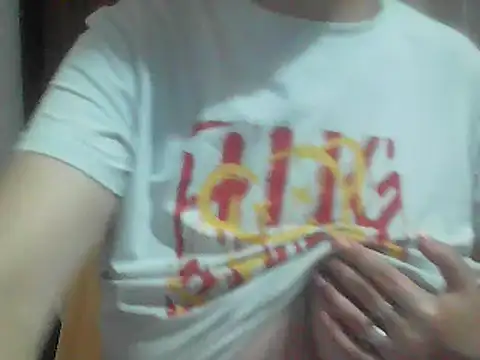 Snapshot of AnaXBerry chatting on 10, 6, 2026 AnaXBerry online show from 10, 6, 2026