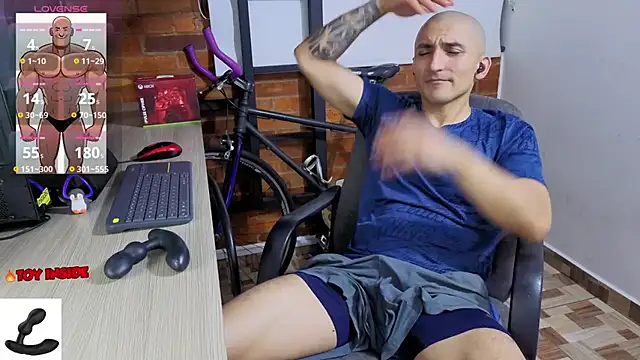 Snapshot of Marck_Muscle chatting on 7, 5, 2026 Marck Muscle online show from 7, 5, 2026