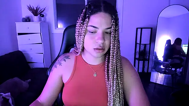 MelSaunders online show from 2, 11, 2025