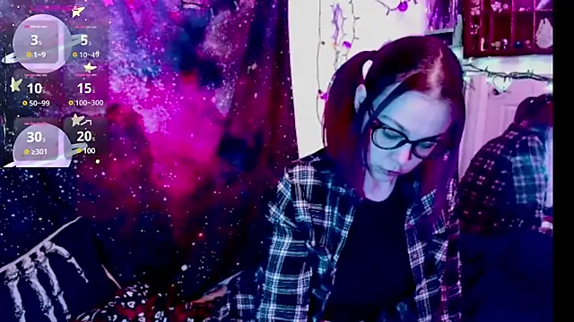 EverlyEster online show from 12, 1, 2025