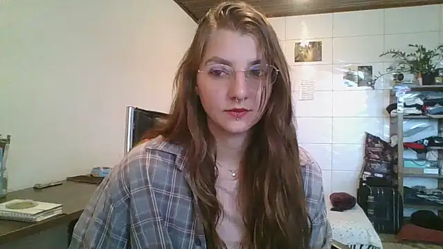 Snapshot of SweetyBabyDemon chatting on 29, 4, 2026 SweetyBabyDemon online show from 29, 4, 2026