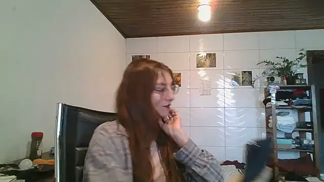 Snapshot of SweetyBabyDemon chatting on 2, 5, 2026 SweetyBabyDemon online show from 2, 5, 2026