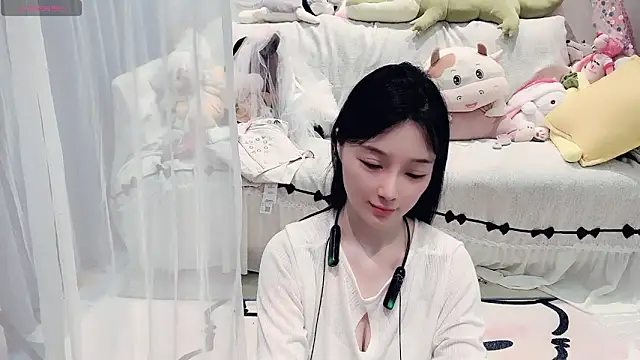 Snapshot of AKiKi711 chatting on 2, 6, 2026 AKiKi711 online show from 2, 6, 2026
