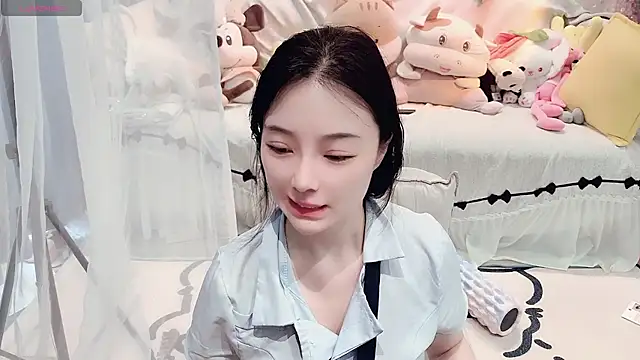 Snapshot of AKiKi711 chatting on 13, 7, 2026 AKiKi711 online show from 13, 7, 2026
