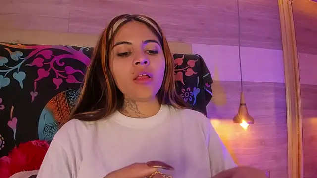 Cori Paige online show from 16, 4, 2026