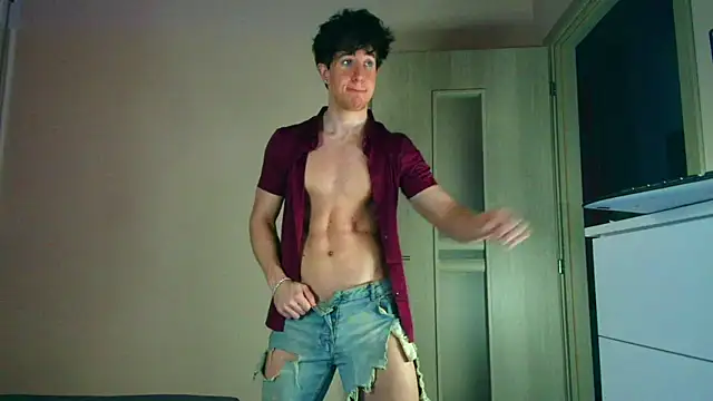 Snapshot of ChristianLevine_ chatting on 10, 7, 2026 ChristianLevine online show from 10, 7, 2026