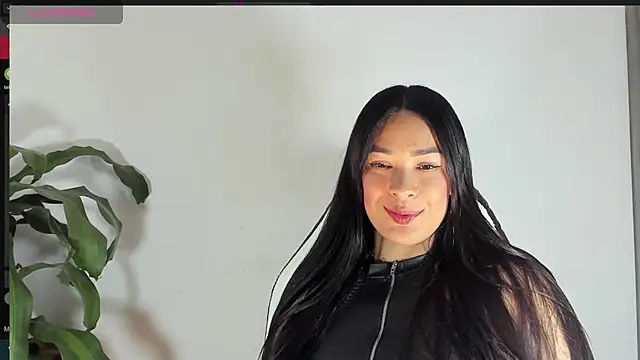 bella hadid1  online show from 22, 3, 2025