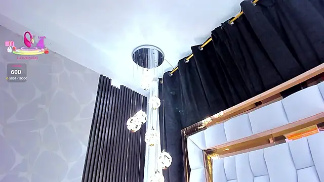 SarayRoyse online show from 14, 1, 2026