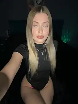 Sweet  Milly online show from 16, 12, 2024