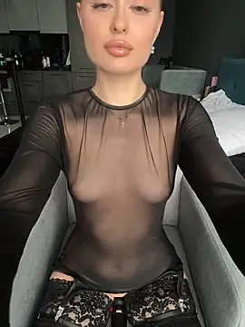 Sweet  Milly online show from 26, 2, 2025