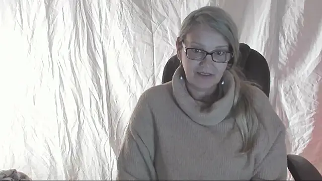 irinamaux online show from 22, 3, 2025