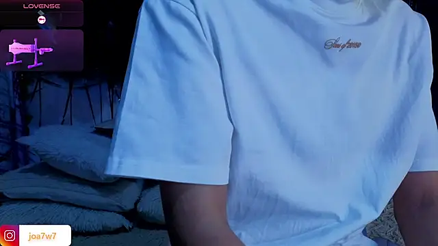 Snapshot of Levii_Ackermann chatting on 23, 10, 2025 Levii Ackermann online show from 23, 10, 2025