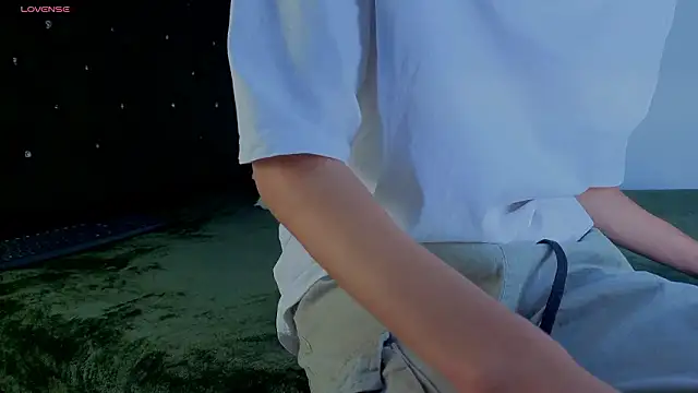 Snapshot of Levii_Ackermann chatting on 27, 2, 2026 Levii Ackermann online show from 27, 2, 2026