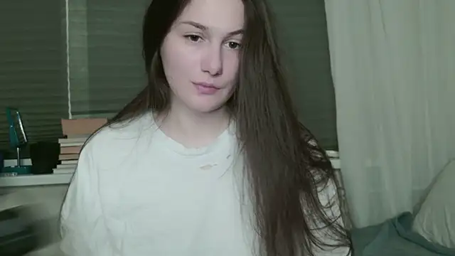 nostripchat online show from 12, 4, 2026