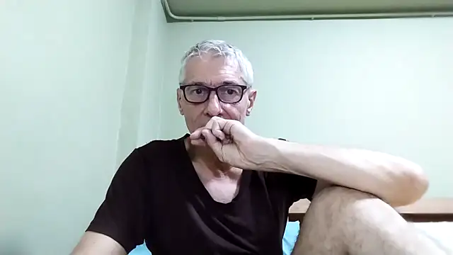 BIGUNCUTHARDCOCK online show from 18, 1, 2026