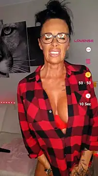 Snapshot of Misses-Cougar chatting on 18, 7, 2026 Misses-Cougar online show from 18, 7, 2026