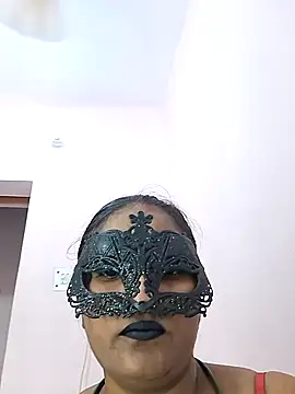 Snapshot of Love_Winss chatting on 7, 7, 2026 Love Winss online show from 7, 7, 2026