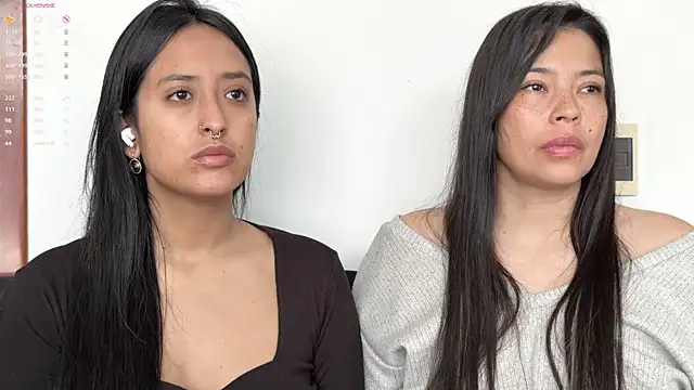 Snapshot of 2SummerLove1 chatting on 10, 2, 2026 2SummerLove1 online show from 10, 2, 2026