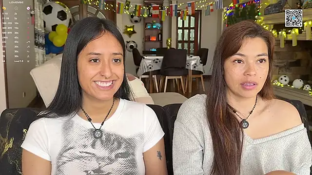 2SummerLove1 online show from 26, 6, 2026