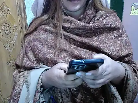 Snapshot of SohanaSabaSexy chatting on 3, 1, 2025 SohanaSabaSexy online show from 3, 1, 2025