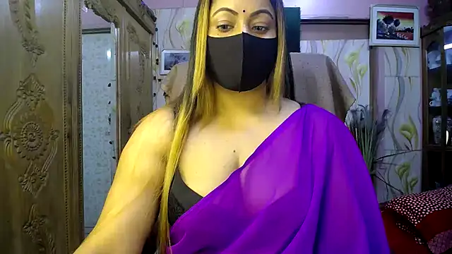 Snapshot of SohanaSabaSexy chatting on 20, 9, 2025 SohanaSabaSexy online show from 20, 9, 2025